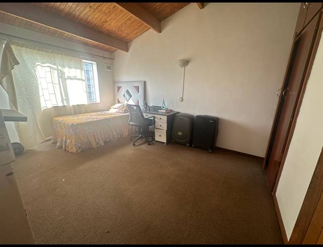 3 BEDROOM APARTMENT FOR SALE IN SCOTTSVILLE